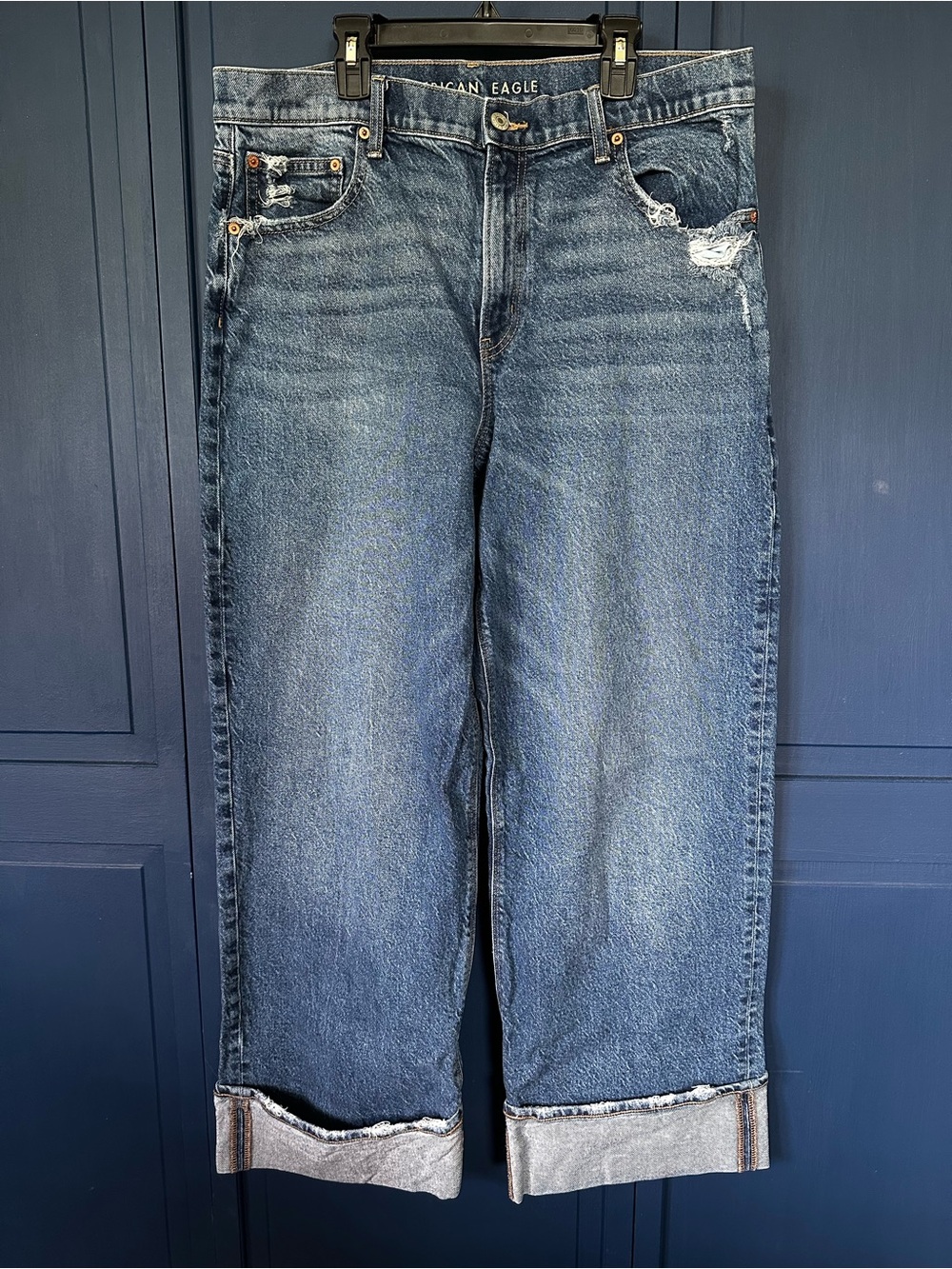 American Eagle Outfitters Blue Cropped Straight-Leg Distressed Jeans